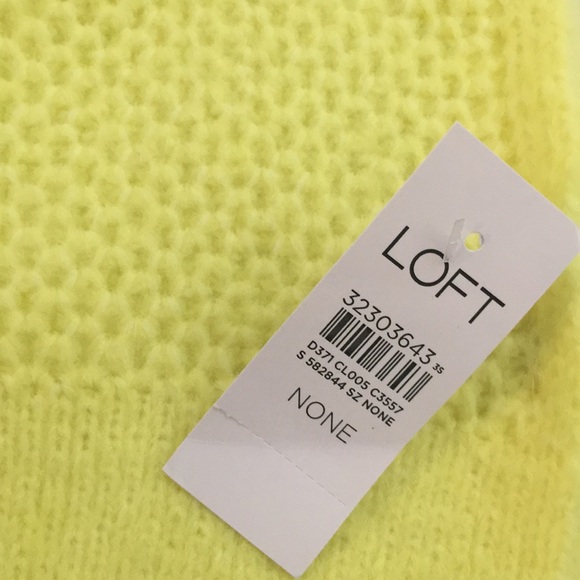NWT Loft Stitchy Scarf (matching beanie available separately) - Picture 4 of 8